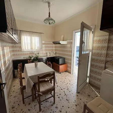 Prázdninový dům Andros Anemolia Apartment Batsi